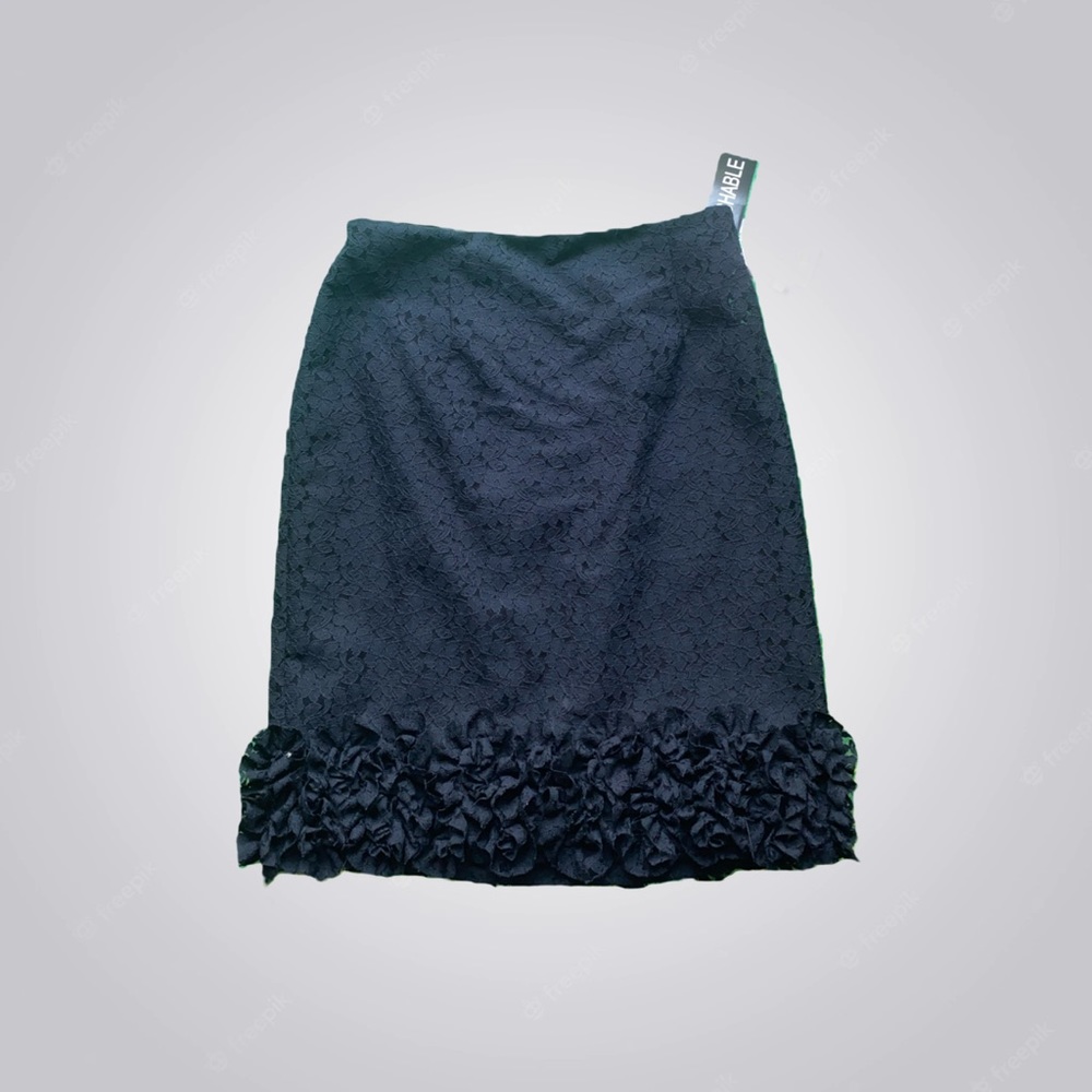 Gabby Skye Ruffle Pencil Skirt